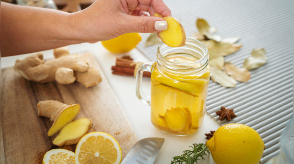 Ginger and lemon water to calm nausea
