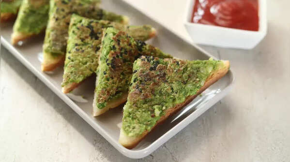 Toovar Dana Toast