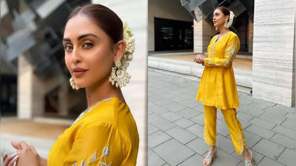 Mustard yellow kurta with the dash of sophistication