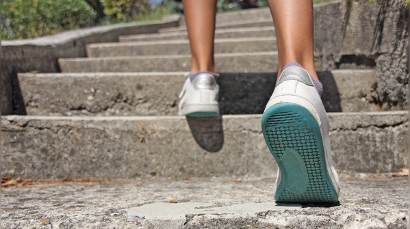 Step outside without distraction