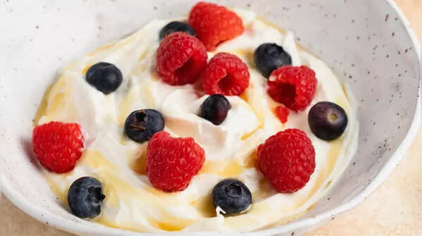 الزبادي اليوناني – ضعف كمية البروتين