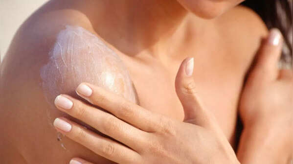 Vitamin D: Dry, flaky skin and thinning hair