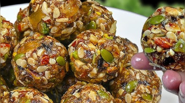 Dry fruit and seed ladoo