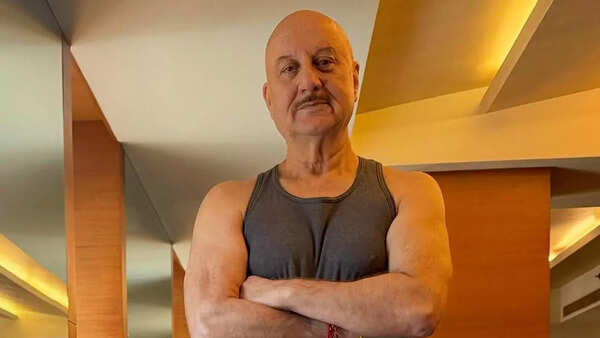 Anupam Kher Wallpapers