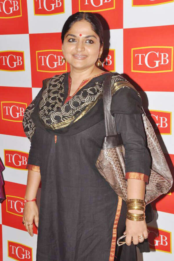 Indira Krishnan Pictures