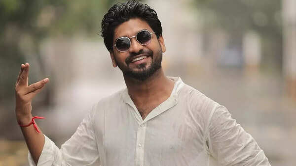 Sabari Photos