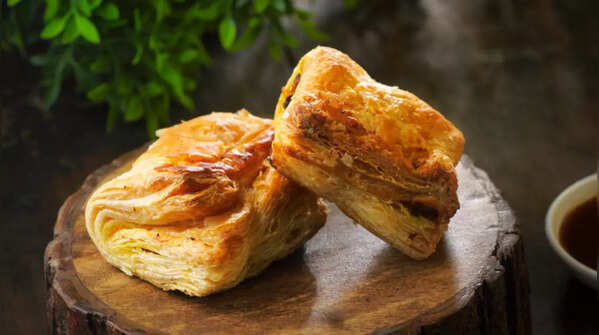 Aloo Puff