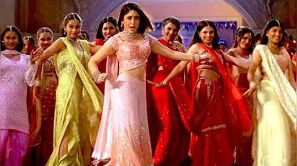 ‘Bole Chudiyan’ from ‘Kabhi Khushi Kabhie Gham…’