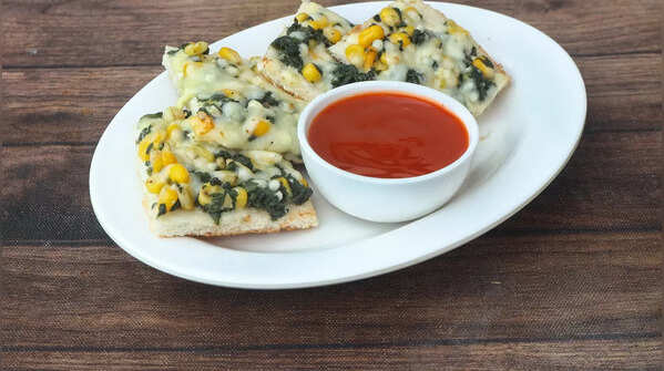 Spinach and Corn Sandwich