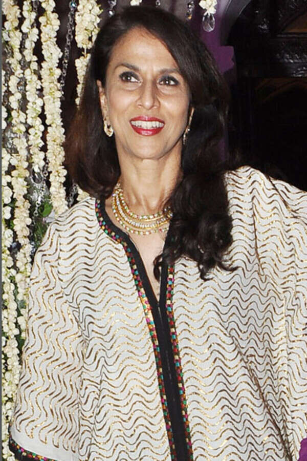 Shobhaa De