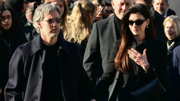 Anne Hathaway Images