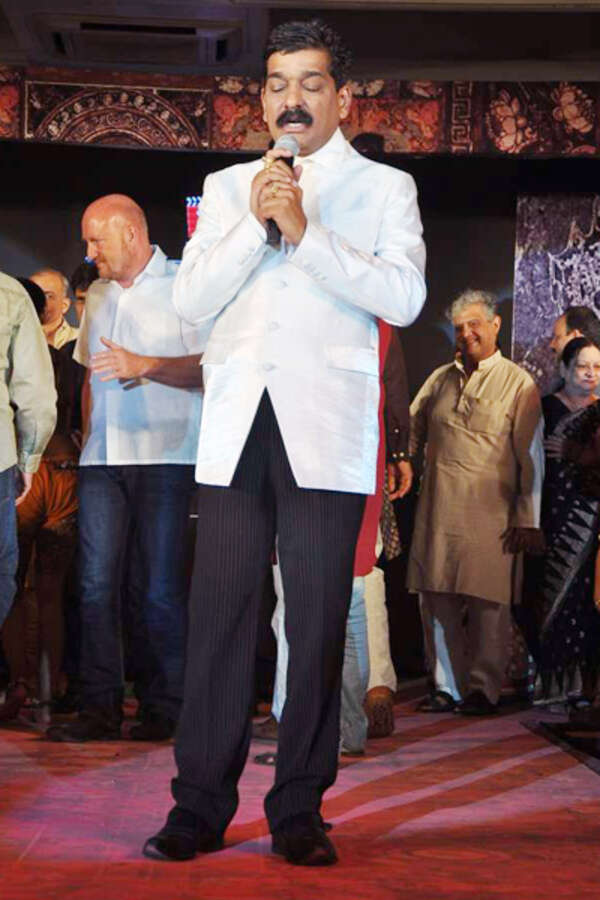 Nitin Chandrakant Desai Pictures