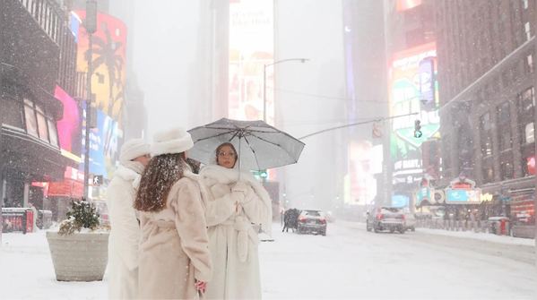 Monster winter storm sweeps US