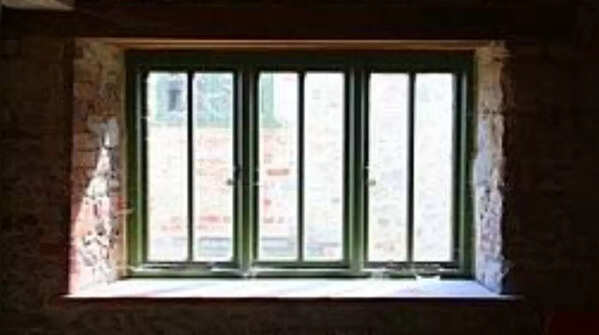 7 latest glass designs for apartment windows