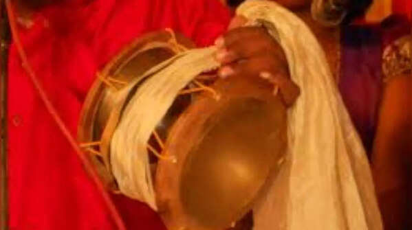 Udukai (Tamil Nadu and Kerala)