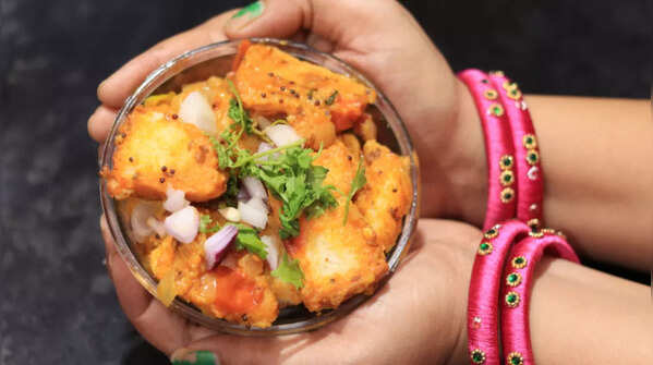 Fried Idli Chaat