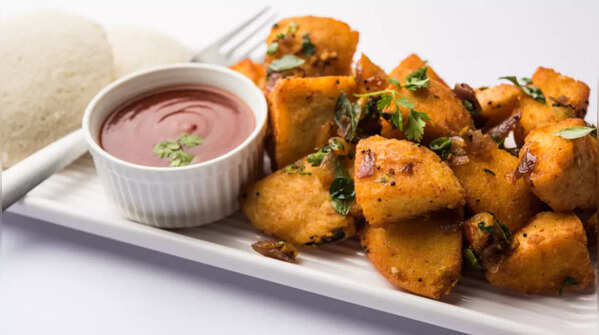 Spicy Idli Wedges
