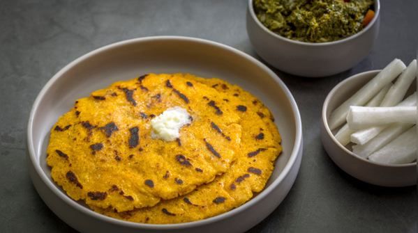 Sarson ka saag with makki roti