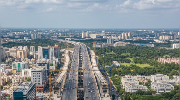 Existing flyover: Kadubeesanahalli to silk board