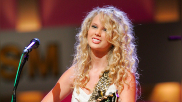 Debut era charm (2006-2008)