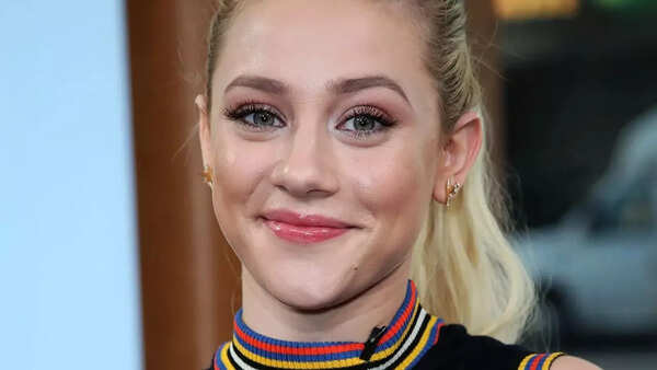 Lili Reinhart Photos