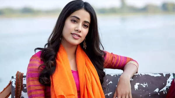 Janhvi Kapoor Images