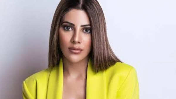 Nikki Tamboli Images