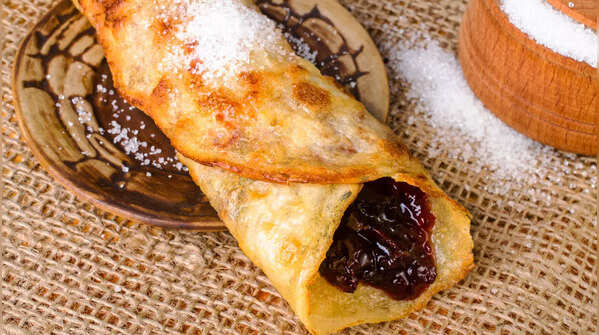 Jam Paratha Roll