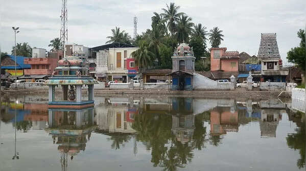 Thirunallar Saneeswaran Temple (Karaikal, Puducherry)