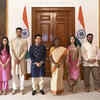 Article image for: A stop at <i class="tbold">rashtrapati bhavan</i>