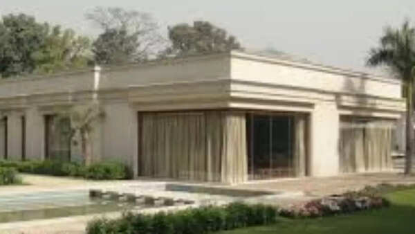 Naveen Pictures