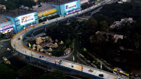 Flyover opens, big relief expected