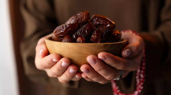 5 ways to consume dates during fasting