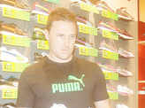 Brendon McCullum caught shopping