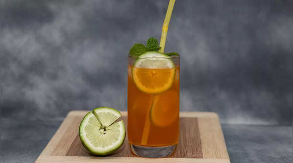 Fresh Mint Lemonade