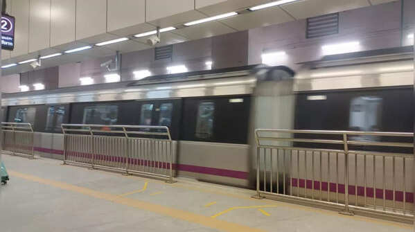BMRCL Adds More Barricades