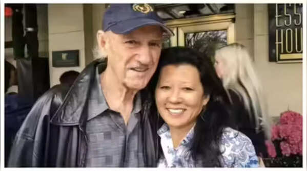 Gene Hackman talks about how his wife helped him with his writing