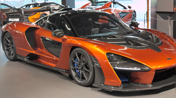 McLaren Senna