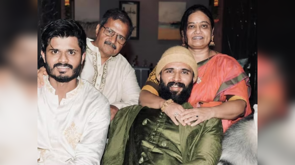 Look at Vijay Deverakonda's cherished family moments ahead of wedding with Rashmika Mandanna