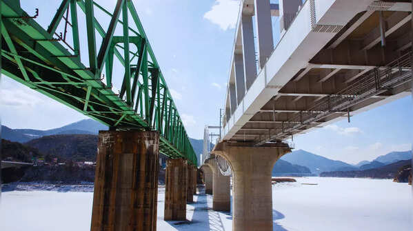 Danyang–Kunshan Grand Bridge in China