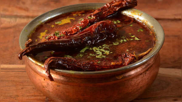Andhra Spicy Garlic Tadka