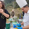 Parmeet Teases Archana as She Cooks