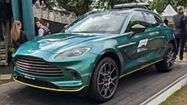 Aston Martin DBX