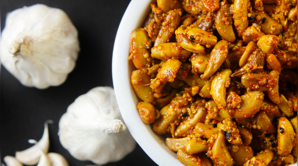 Garlic pickle