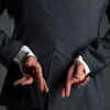 Body language cues-- longer pauses, speaking fast or appearing stressed