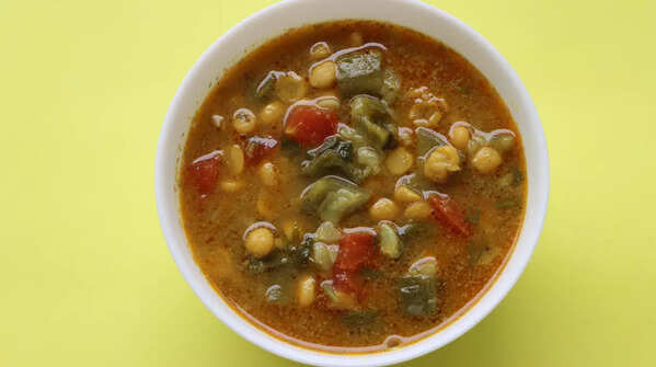 Tori Chana Dal