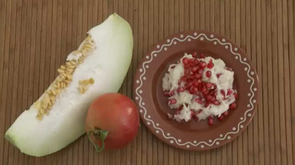 How to make Ashgourd-Pomegranate Salad