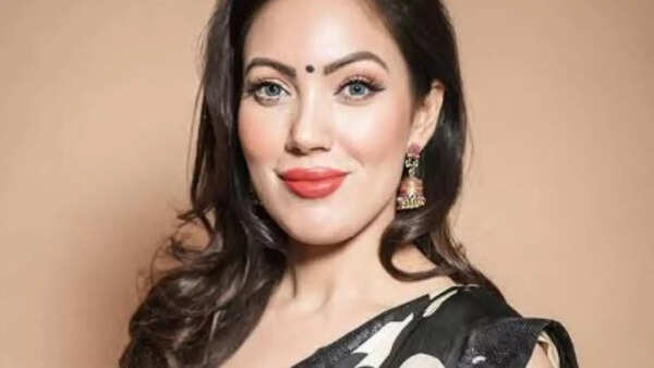Munmun Dutta Stills