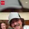 Article image for: <i class="tbold">Eddie Vedder</i> Teases New 'Pearl Jam' Music, Says Rock Band 'Stronger Than Ever'
