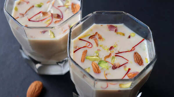 Badam Roghan Milk